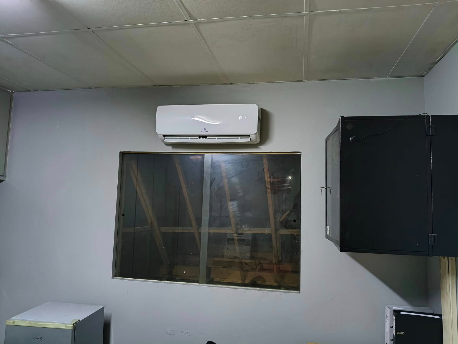 Air conditioning installation
